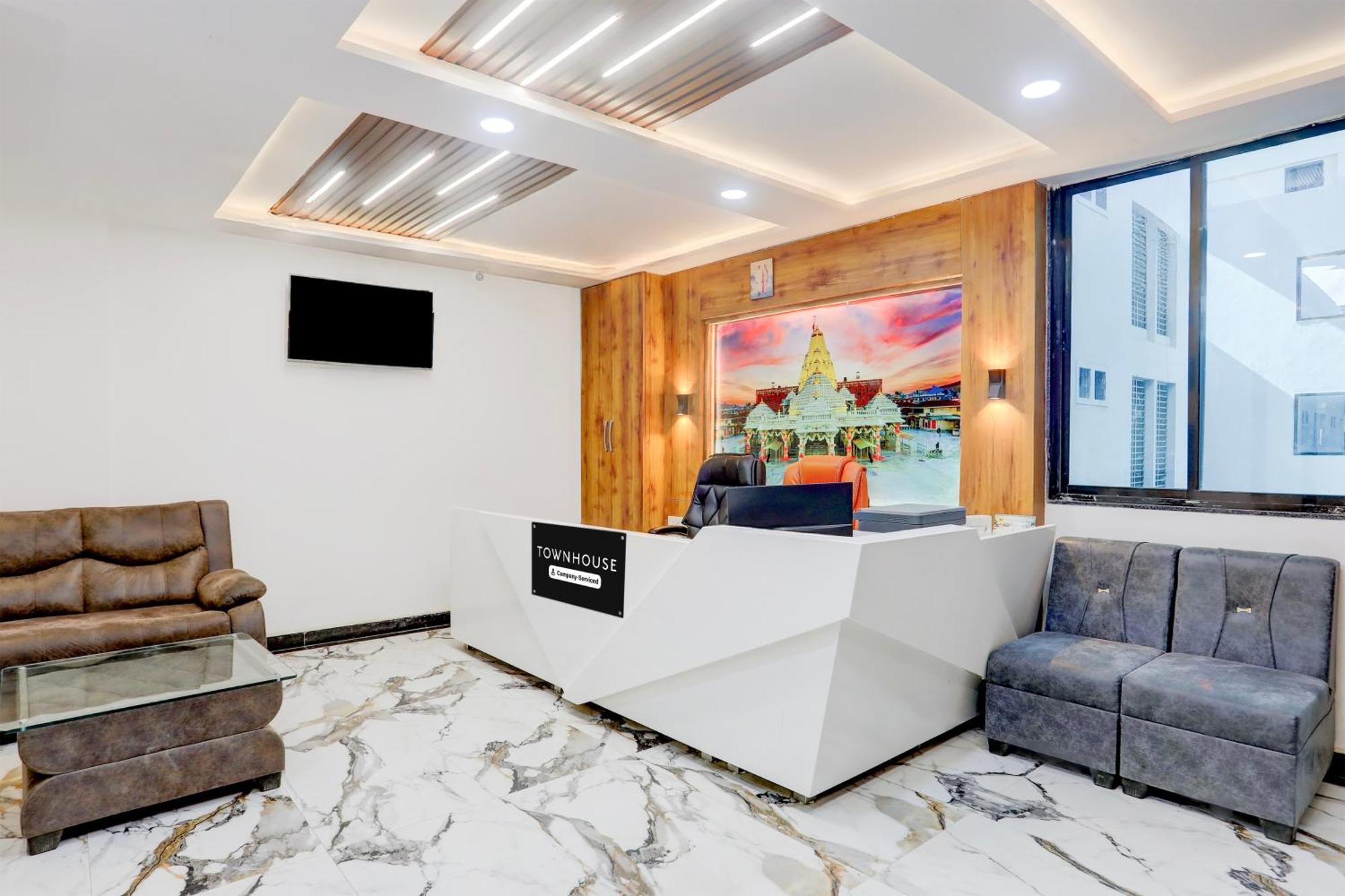 Super Townhouse Ambaji Formerly Hotel Kardhar Inn エクステリア 写真